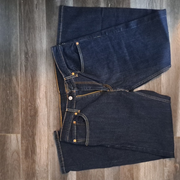 Levis 505 Regular fit 32 30 - Picture 2 of 4